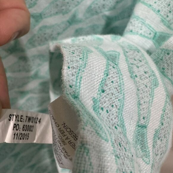 Vineyard Vines 100% Linen Girl's L Top Aqua Blue Fish Pattern 3/4 Sleeve - Picture 7 of 11